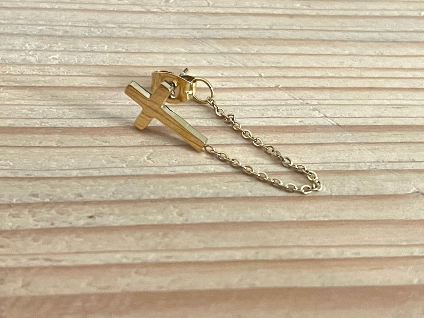 Kreuzstecker
